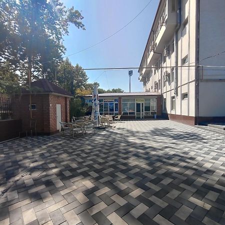 Grand Avenue Hotel Tasjkent Buitenkant foto