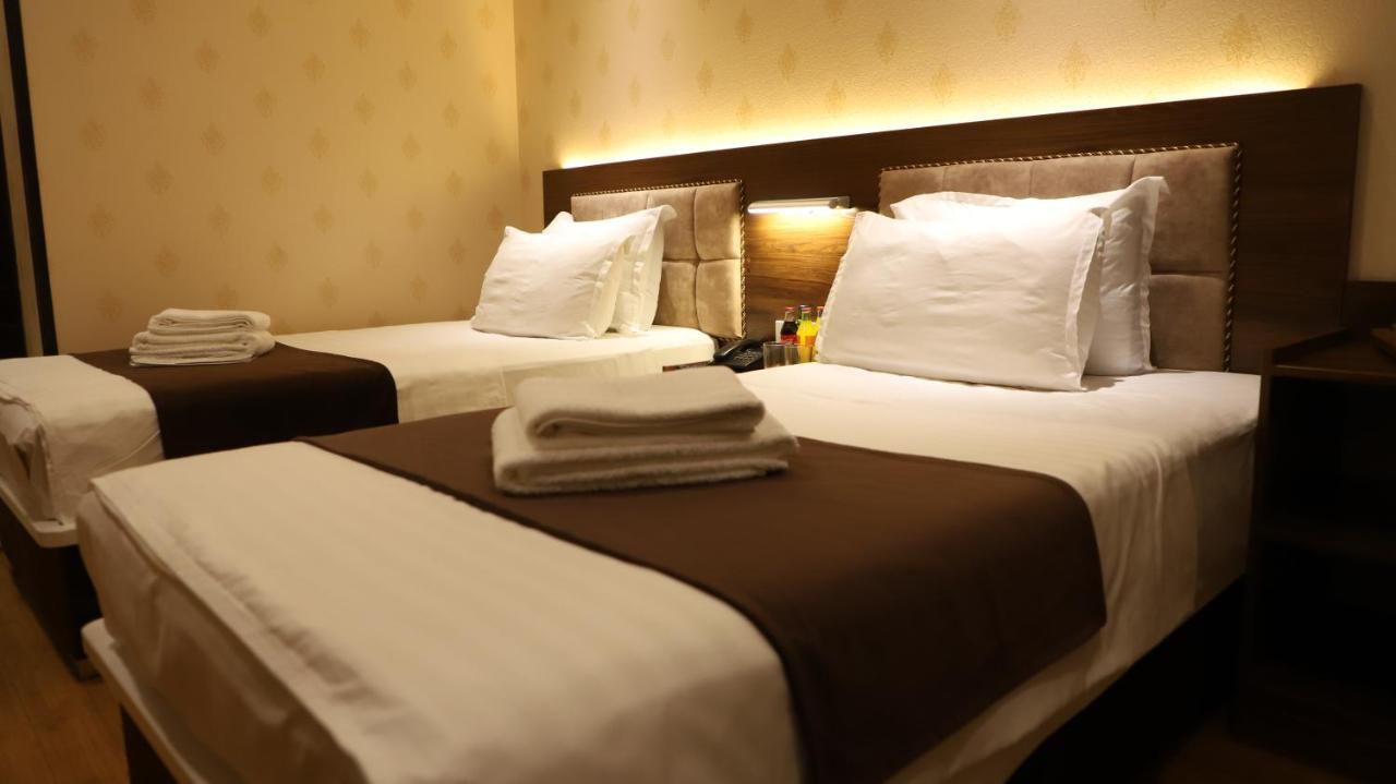 Grand Avenue Hotel Tasjkent Buitenkant foto