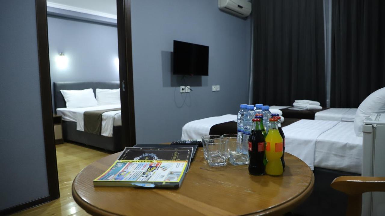 Grand Avenue Hotel Tasjkent Buitenkant foto