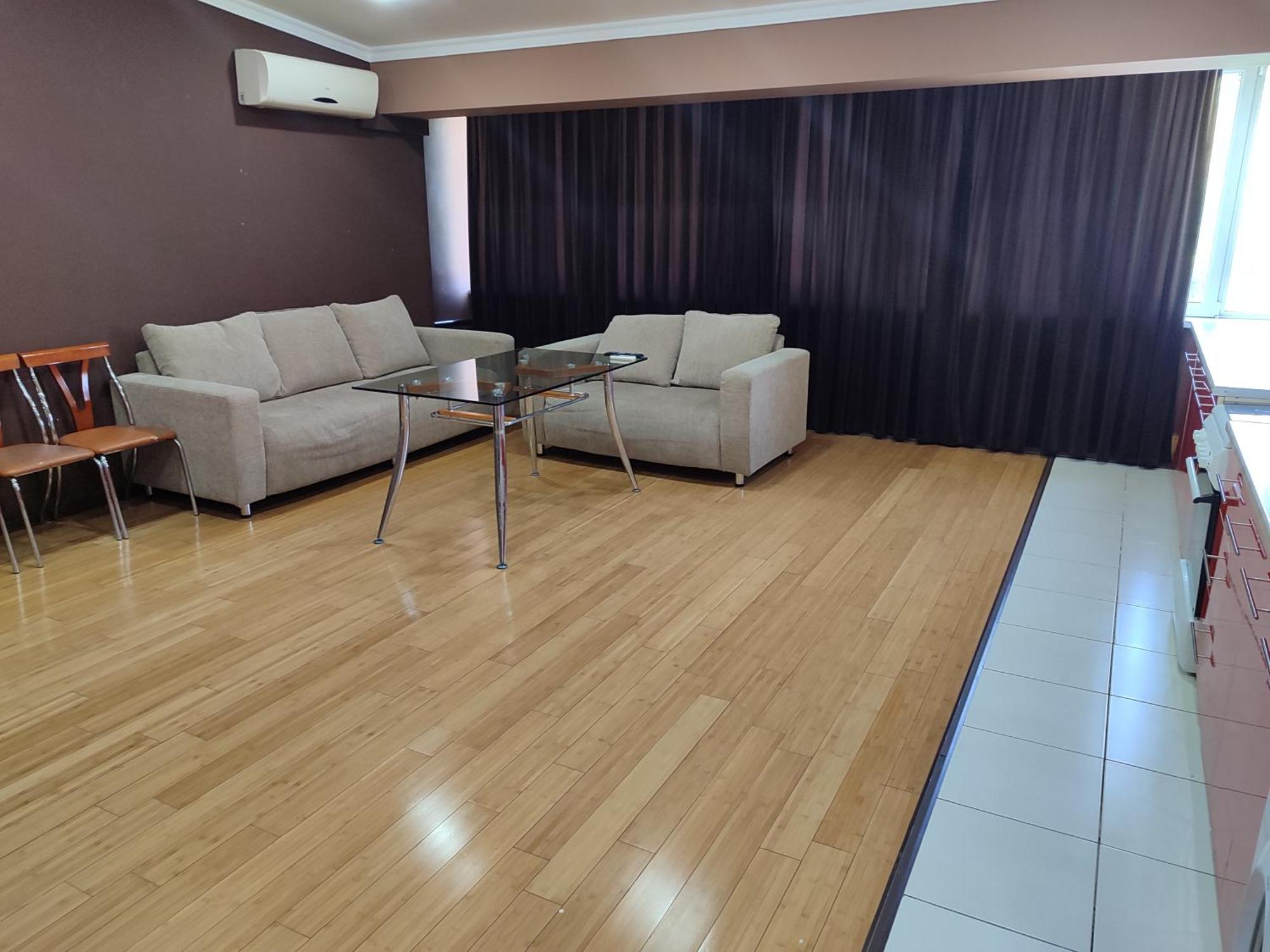 Grand Avenue Hotel Tasjkent Buitenkant foto