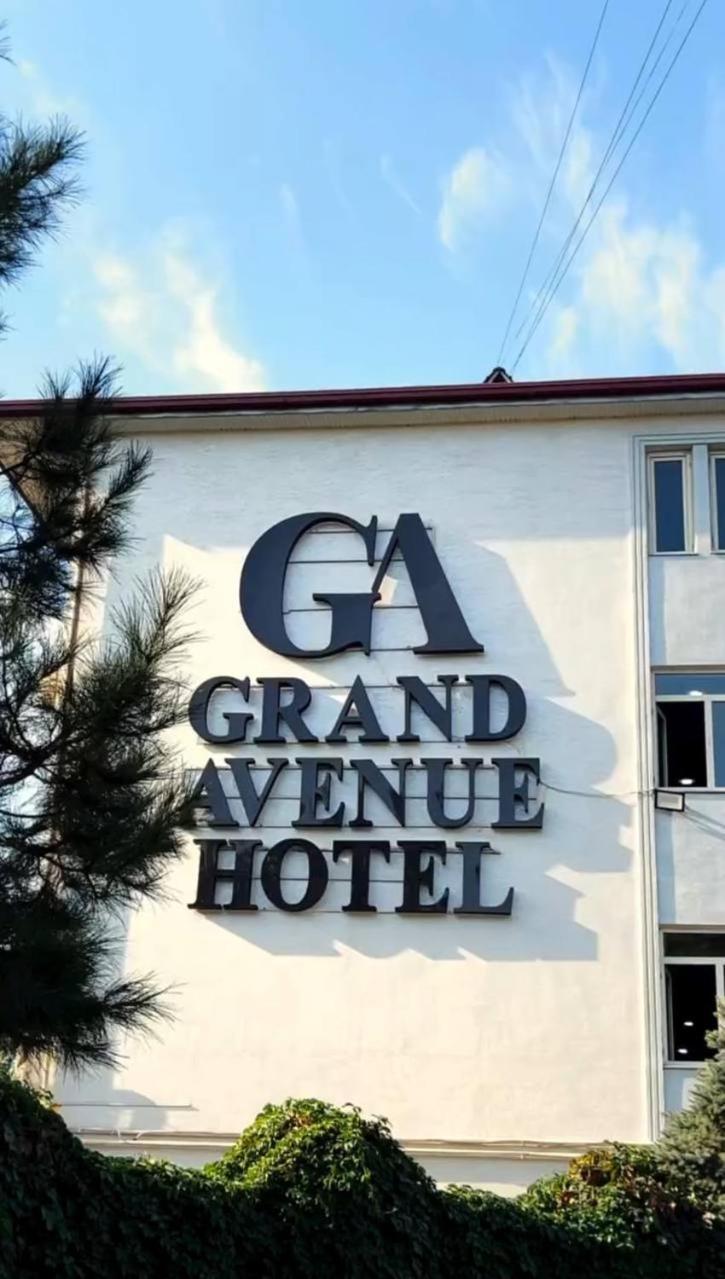 Grand Avenue Hotel Tasjkent Buitenkant foto